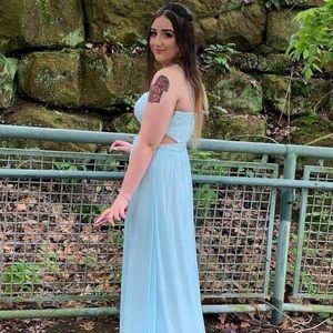 Teal long dress opened in the middle